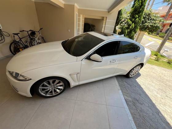 JAGUAR XF 2.0 PREMIUM LUXURY TURBOCHARGED GASOLINA 4P AUTOMÁTICO